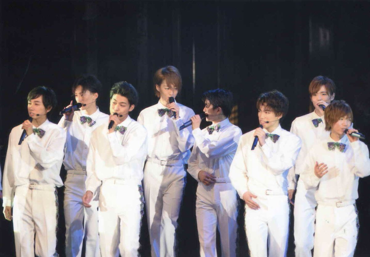chanena415's tweet photo. おめでとう💚🤍
絶対幸せになろう、花道だけ歩いてこうね。

 #TravisJapan結成8周年 https://t.co/D9uEkwA9D3