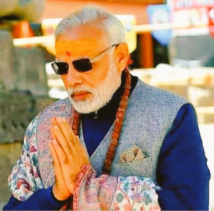 bhumihar__4a's tweet photo. #मोदी_का_जलवा 
खुल चुका था नेत्र तीसरा,
शिव, शंभु, त्रिकाल का।
भारत की सेवा करने फिर आया 
भक्त प्यारा महाकाल का
वो तप रहा है धूप में
महाकाल की छाया है
वो कर रहा है अटल सेवा
महाकाल का साथ और माया है

🚩#हर_हर_महादेव🚩
@narendramodi

#मोदी_का_जलवा https://t.co/MpF1I8BiO6
