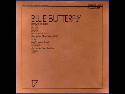 dreamchimney's tweet photo. "Soft Wind" by Gary Pacific Orchestra #CoffeeSipper https://t.co/K94WfwU2PP https://t.co/dBoOObEtjy