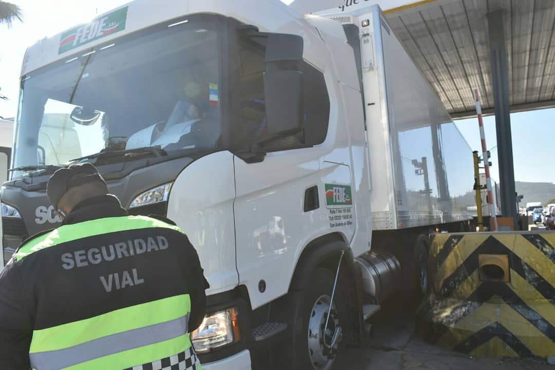 control camiones faja policia acceso ingreso