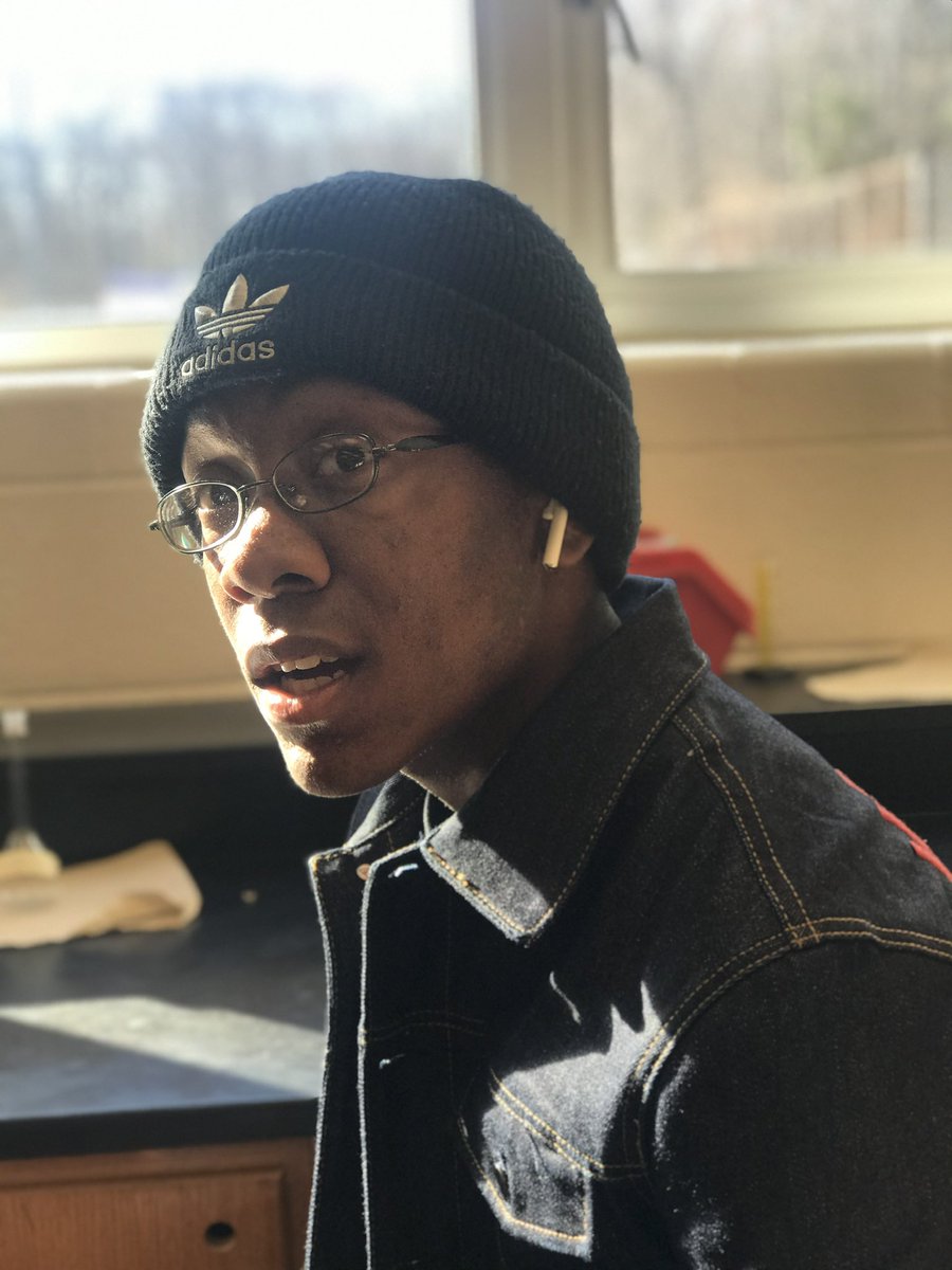 WeezyAtp's tweet photo. No Fear. 🐙 https://t.co/9oqT9bUEfD