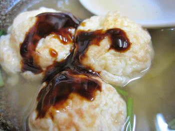 @Military_AFV @masuzoe_bluesky 食べ方は嫌いですが、ソースと出汁で食べる神戸焼きというものも存在してます。 