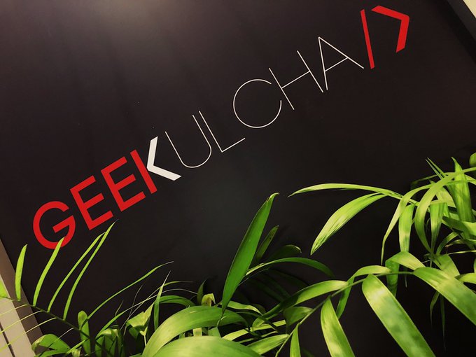 TiyaniTee's tweet photo. A very hectic and productive day in the office today, . Looking forward to @Geekulcha 2.0, we want a more inclusive Geek Culture.
#GKHack20 is fully going continental as well. https://t.co/mXhLRmsN0S