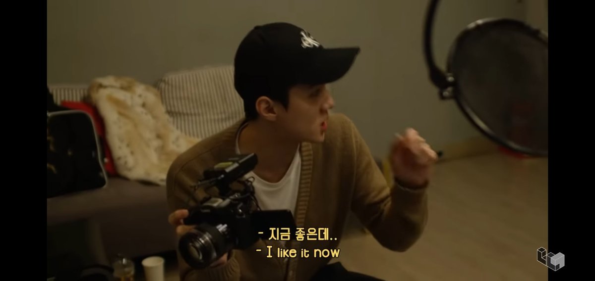 AndrRvra's tweet photo. Thank you studio519, studionng, sechan, gaeko, and 10cm for this music 😭❤
#EXO_SC #STUDIONNG #STUDIO519 #LOEYxMQ @weareoneEXO https://t.co/oYQ7qDKSNL