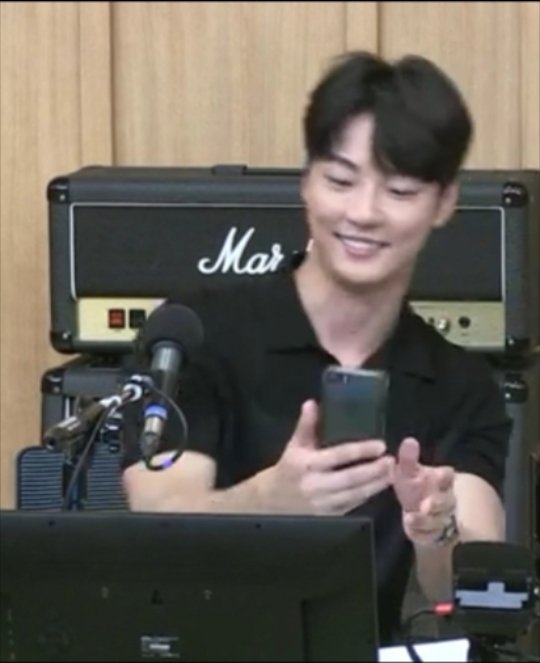 edsiyoon's tweet photo. I get lost in your smile.❣😍😘🤗💛
#윤시윤 #ユンシユン #尹施允 #yoonsiyoon #yoonshiyoon
#multitalentedsiyoon #wittysiyoonie #mrniceguy #lovablesiyoon #handsomeoppa #adorableoppa #hottieoppa #cleversiyoon
#ultimateheartthrob
#MahalKitaSiyoonie ❣😍😘🤗
Rooting For You Always https://t.co/nLA8uNCWL5