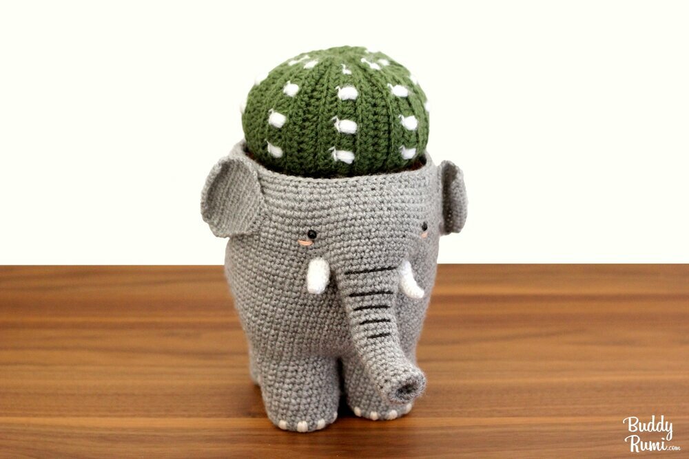 BuddyRumi's tweet photo. Off the Hook: Edgar the Amigurumi Elephant https://t.co/TvWnw0OylL