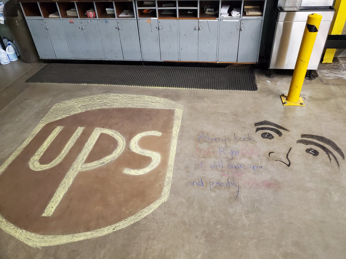 JasonByrdLKN's tweet photo. UPS Salisbury Co Chair Jerod Bagwell did chalk talk for our employees. 
Intersection safety 
Hydration https://t.co/J3S4s3UvBL
