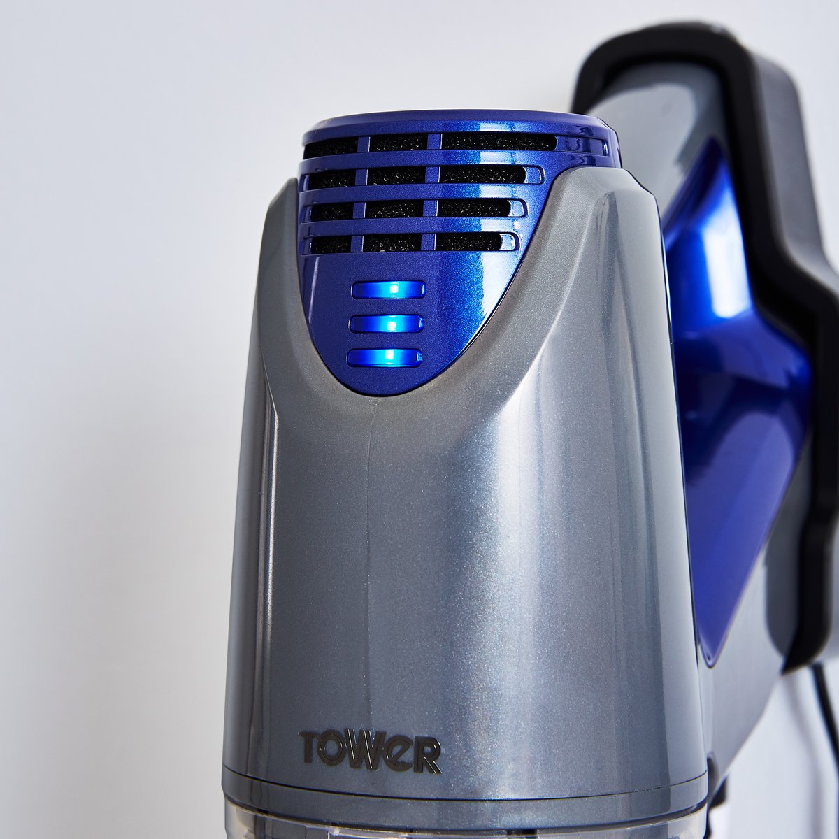 TowerHousewares's tweet photo. 🎁 COMPETITION TIME 🎁
2 days left win one of our new 3-in-1 cordless vacuums! 🥳 Winner will be announced FRIDAY!
To enter :

Tag two friends 🏷
R/T this post 🗣
&amp; Like our page 👍

Good luck! 🍀 #cleaningcomp

Competition ends 10/7/20

Ts&amp;Cs - https://t.co/OKI1khHn1s https://t.co/9clnb8aBTV