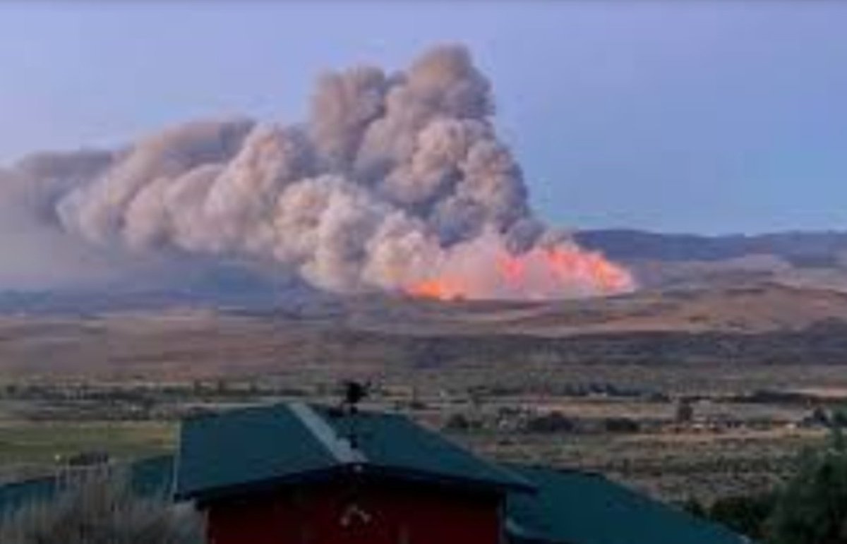 xarxaforestal's tweet image. Casi 7.000 ha., en 24 horas.
#NumbersFire #Nevada #USA
@wildfiretoday
@forestservice
@Firewise
@NFPA
@IncendiosES
@incendisforest
@iffbaleares
