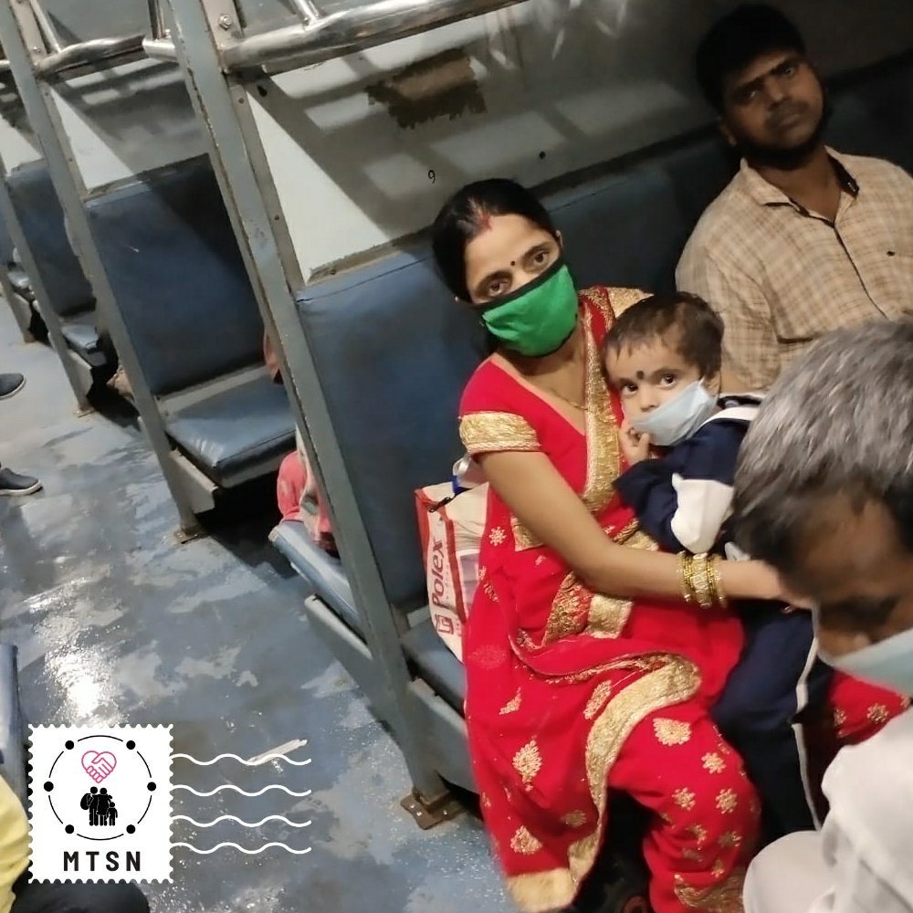 IndiaMtsn's tweet photo. 864 people went home this sunday to their #Homes in Jharkhand. Couldn't have done this without @aahanvaahan, @jgucovidsupport and @jeevanrath! 🙏. Read more at https://t.co/bZKUrYGXNS 

#coronavirus #COVIDー19 #CoronaWarriors #Thanks https://t.co/PpvhZegjCI