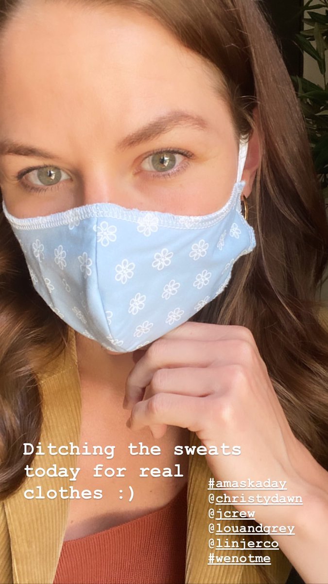 AllAboutJMo's tweet photo. 📱”Ditching the sweats today for real clothes :)”

Jen is wearing another of her Christy Dawn sustainable masks 🔗 https://t.co/si7lPFMU3j

📸 @jenmorrisonlive’s Instagram story 

#JenniferMorrison #AMaskADay #WearAMask #ChristyDawn https://t.co/fLC02lRUGk