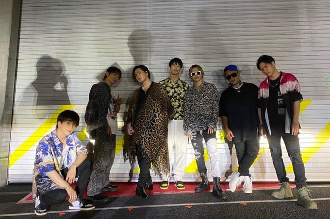 LDHexile10's tweet photo. 一日遅れましたが…
最高で最強の7人が七夕にぶち上げてくれました。
セトリもパフォーマンスも浴衣もモノマネもありがとう。
格好良さあり、笑いあり、涙あり、"🍙"あり😂
個人的に東京のイントロで鳥肌でした。皆さんのグッときた場面は？😌
#三代目七夕ライブ 
#三代目の七夕LIVE https://t.co/ZeCjwPbA1j