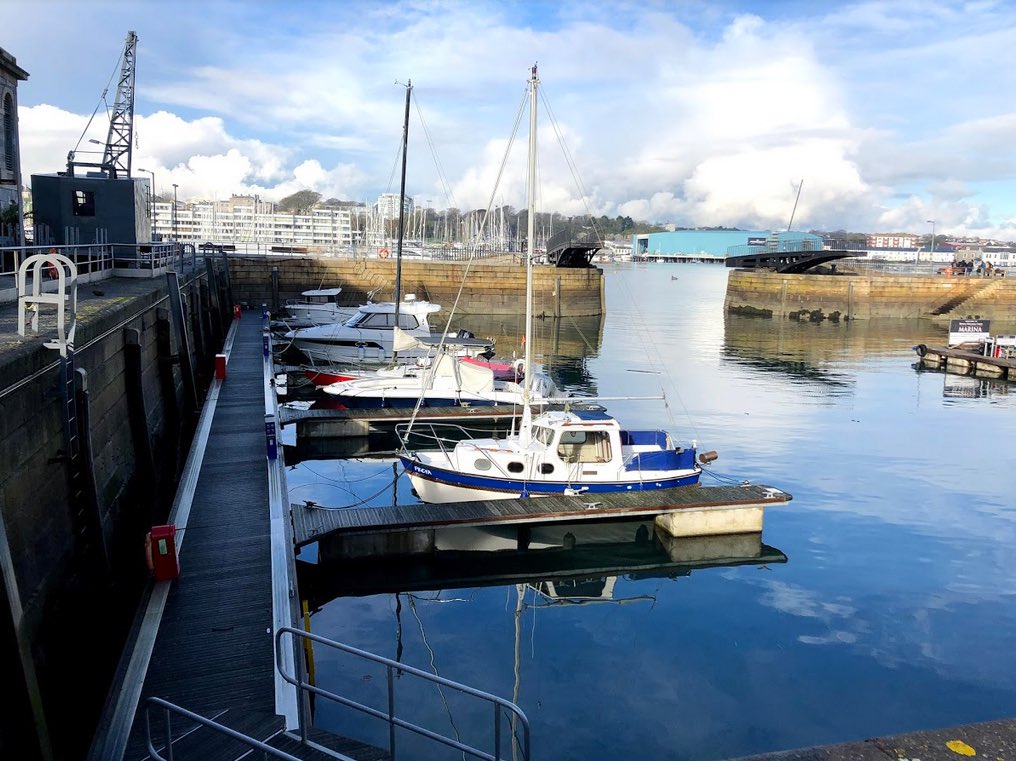 This unique opportunity for inter-professional learning will be fun and challenging. Your creativity may well lead to ground-breaking innovation that will in turn inspire others. All early career clinicians are invited to join us on our inaugural summer school. Enrol by Sunday!