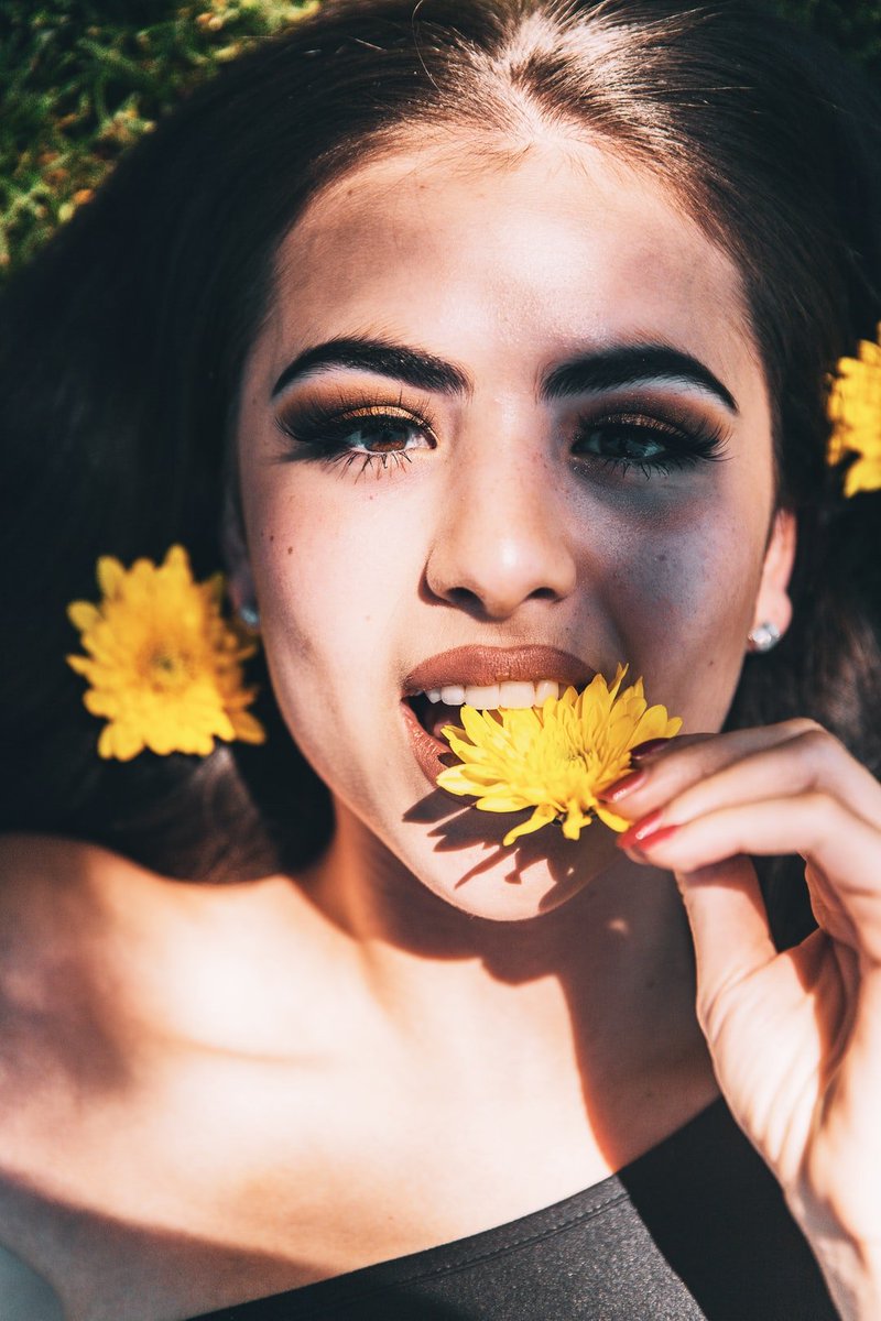 SmartContent14's tweet image. PORTRAITS INSTAGRAM - @LGNWVRPRTRTS 
EDITORIAL INSTAGRAM - @LGNWVRPHTO 
PERSONAL INSTAGRAM - @LGNWVR