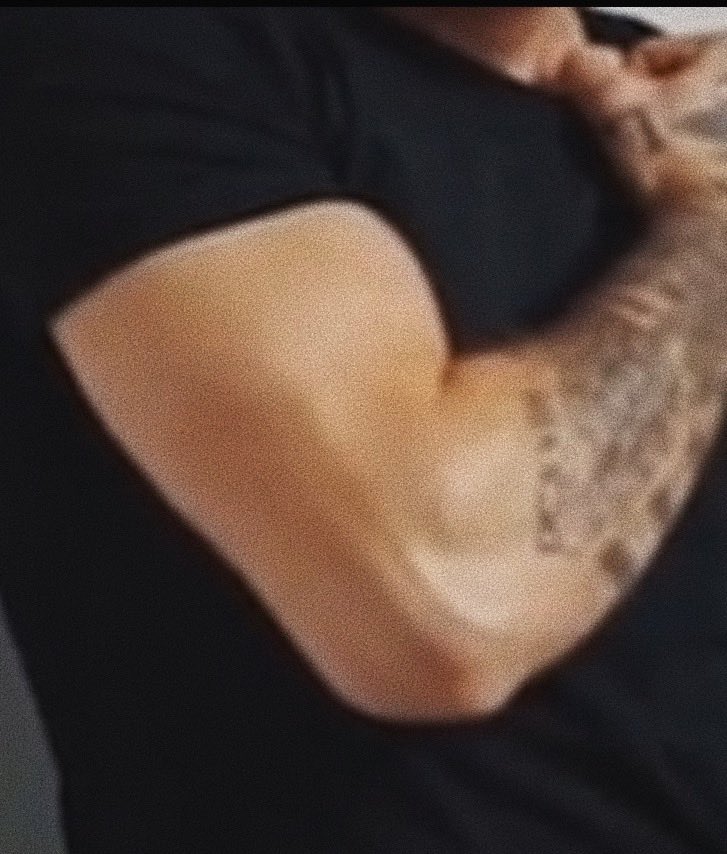 Biceps: