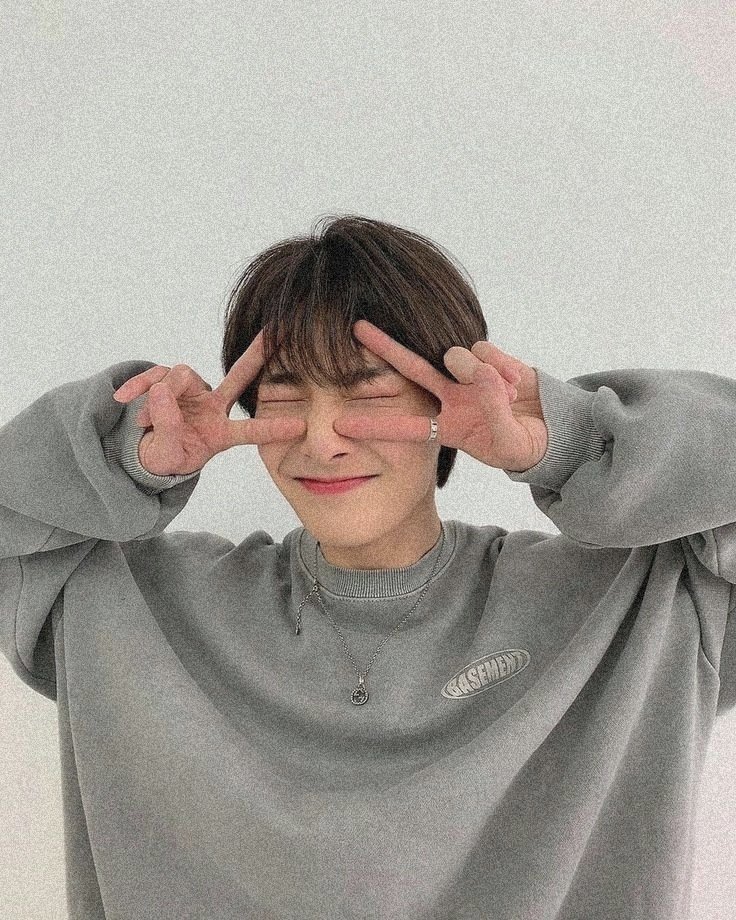love7jungkook's tweet photo. ~~~~~~~~~~~~~~~~~~~~~~
[#StaySelcaDay 📸📸📸
         #Jeongin #IN #StrayKids]
~~~~~~~~~~~~~~~~~~~~~~ https://t.co/CcjoVVlsjt