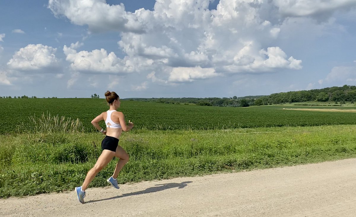 jorjorbuchs's tweet photo. Running uninterrupted 👌🏼 #countryroads https://t.co/p7ij62DV9p