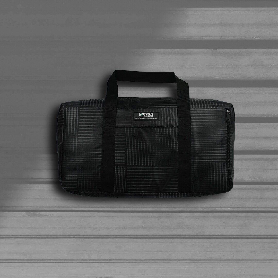 looptworks's tweet photo. Previously only available through @REI, our black-on-black Weekender is now available for your next road trip. 

The Sideshore Collection turns excess rip-resistant kitesurfing sails into a striking line of essentials in a wide-spectrum of colors. 

#sustainablefashion #upcycled https://t.co/IGTx9JnZdH