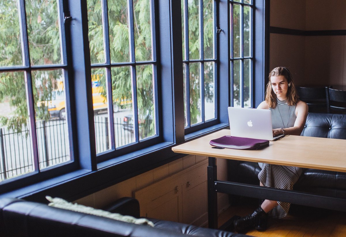 Want to be at a college where everyone knows your face (even with a mask) and values your input? We'll know your name and welcome your voice. Join us in-person this Fall! Learn more and apply: wayfindingacademy.org/become-a-stude… 
.
#WayfindingAcademy #Wayfinding #alternativecollege #college