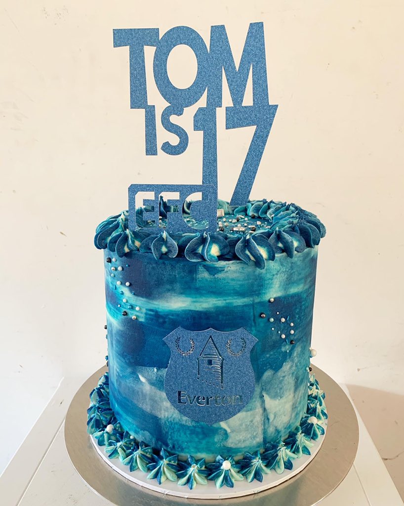 Cakeface tweet media