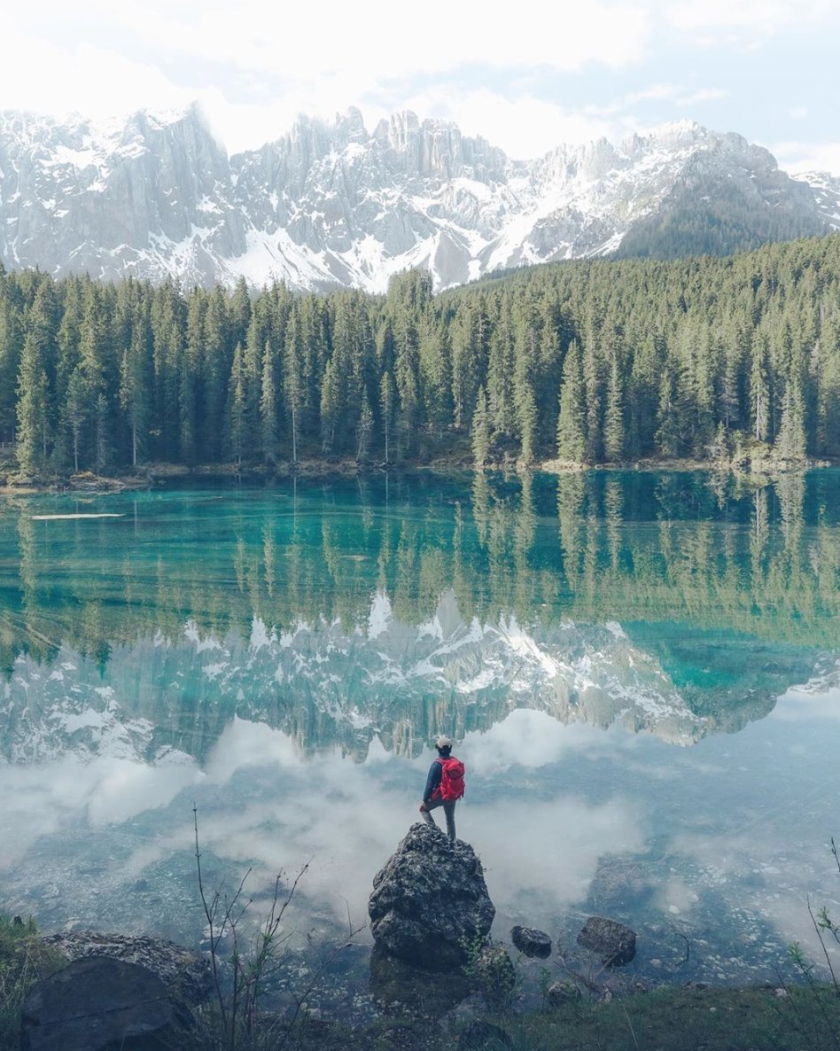 Dolomiti, Italia... 💚

via: @chrisvarrone

📸 #RealCamerasRock 📸

——————————————
#photography #photo #photographer #photooftheday #photographers #nature #photographyisart #beautiful #sunrise #sunset