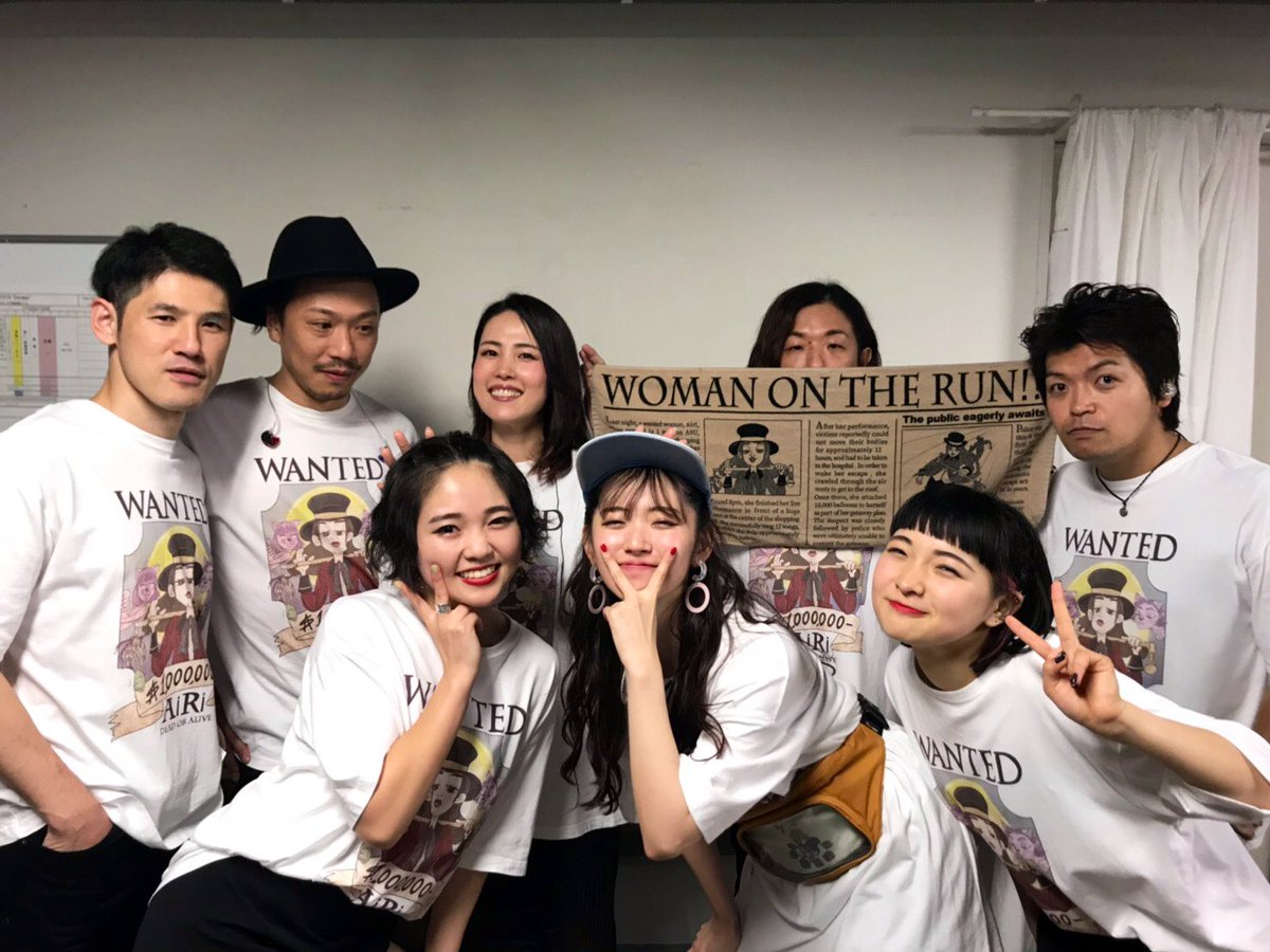 c_ute412910's tweet photo. 2018 #DMAF 🎁
2019 #ECP_tour 🎩
2020 #Airing_the_Bell 🔔🥺🥺🥺 https://t.co/y2HrXKEPnc