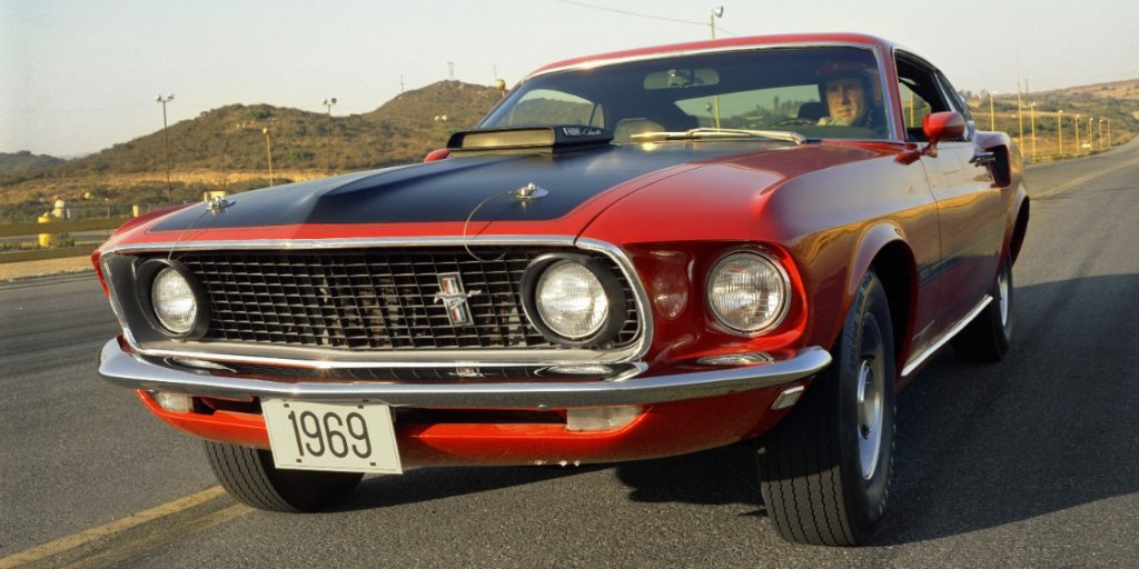  توییتر \ Ford Motor Colombia در توییتر: «El Ford Mustang Mach 1 apareció  por primera vez en 1969, todo un clásico que volverá este año a rodar por  las calles del mundo.