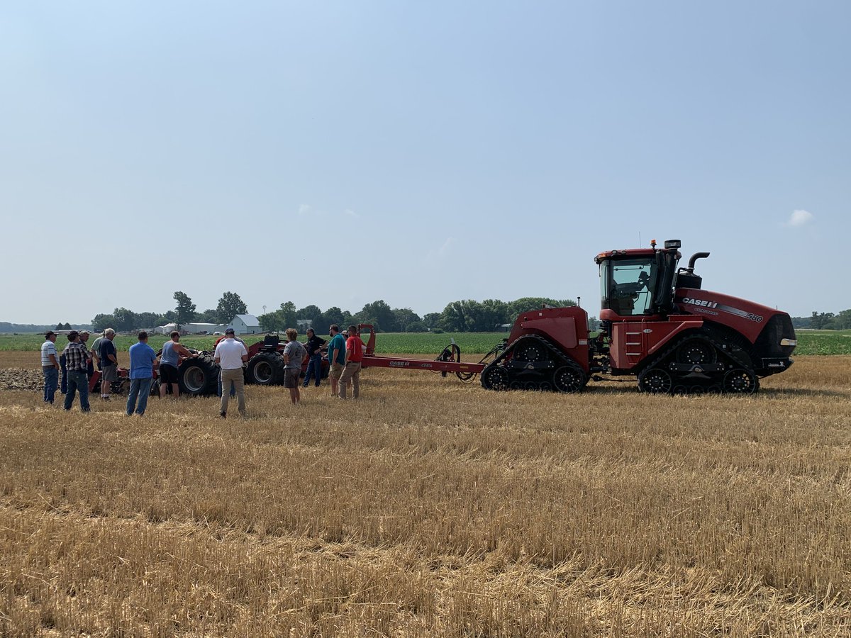 JennerCompanies's tweet photo. Great turnout today at our @Case_IH 475 #SpeedTiller high speed disk demo in central Illinois! #tillage #highspeedfarming #twoseasonsonetool #harvest2020 #plant2021 https://t.co/yGaAzyJWr0