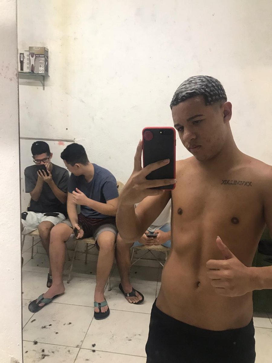 EliasAnjo__'s tweet photo. " lindo é apelido " 😝🥰 https://t.co/e6rw2o5SWu