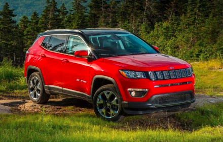 The Jeep Compass is perfect for your summer adventure! View our inventory here: bit.ly/2O7q8IA.