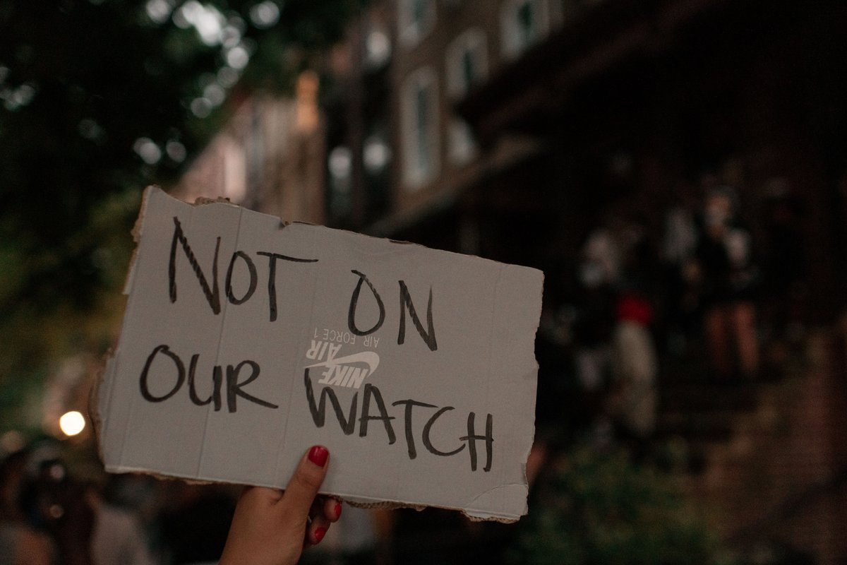 Gothamist's tweet image. "You Seem To Have No Conscience": Activists Stop Crown Heights Landlords From Evicting Tenants
gothamist.com/news/crown-hei…