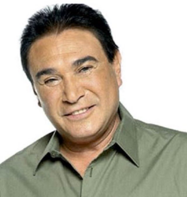 juanborrelli's tweet photo. In Memoriam. Muy lamentable la inesperada y repentina muerte de este gran actor de cine y televisión, cantante, hombre muy versátil. Hoy el cielo se llena de gaita. Adiós "Negrito Fullero" Vuela muy alto. Paz a su Alma. https://t.co/fozVlo8buE