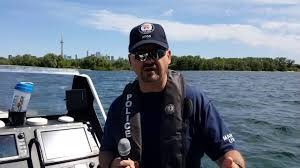 TpsSafety's tweet photo. @TPSmarineunit would like to remind the boating community that the responsibility falls to the operator to ensure they are operating in safe and conscious manner. Please watch you speeds close to shore and other vessels! Slow down and mind your wake. Let’s play safe out there! https://t.co/gie9dLHn5L