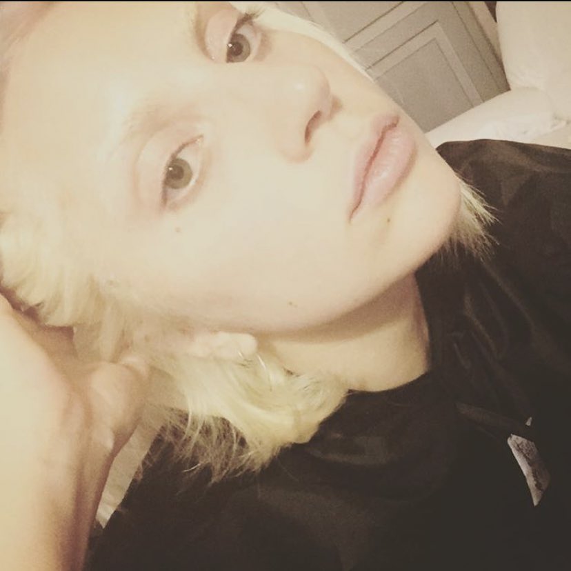 gaga by gaga: a selfie thread