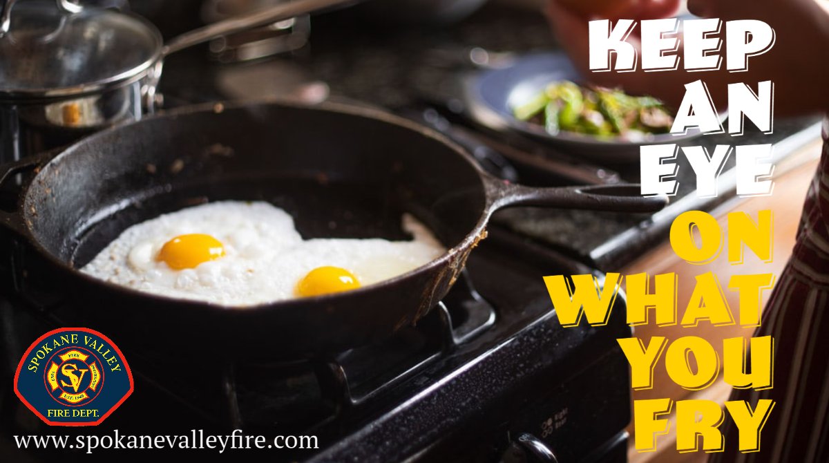 SpokaneValleyFD's tweet photo. Two of every five home fires start in the kitchen while food is cooking.  Two-thirds (66%) of home cooking fires start with the ignition of food or other cooking materials.
#keepyourhomesafe #savinglives #savingproperty #v2020crr https://t.co/aAEwdBPKAi