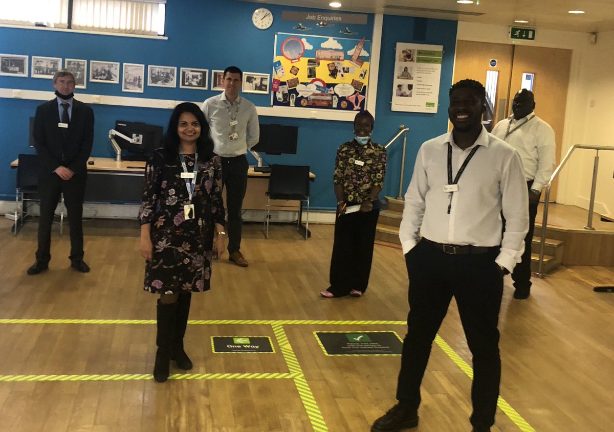 JPMarksCB's tweet photo. Thank you @Prathiba01 @CarolMorrisDWP for great day in Kennington Park JCP. Lovely to see the team working with their partners as we double of efforts to support more people into work https://t.co/0HePN08ufH