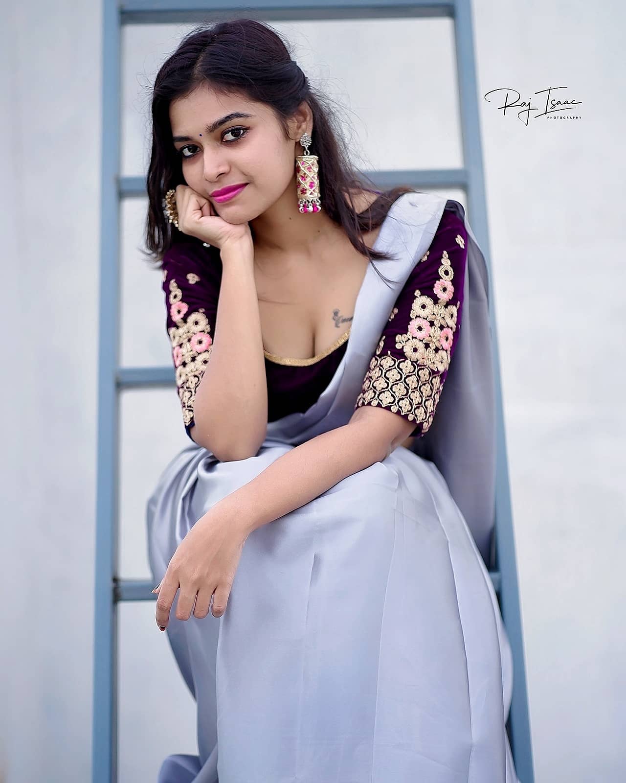 EcbEp85UcAAB7Eo?format=jpg&name=large