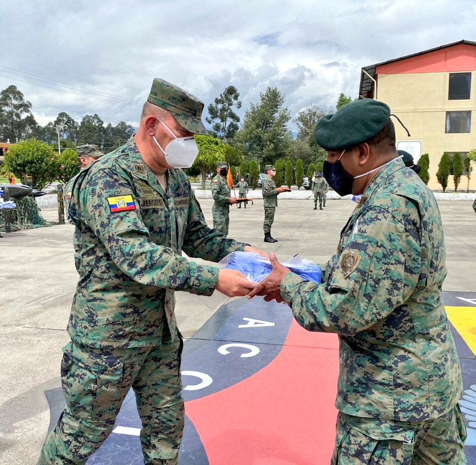 httpspbstwimgcommediaEcbFQkXXgAAmeMTformatjpgnamemedium