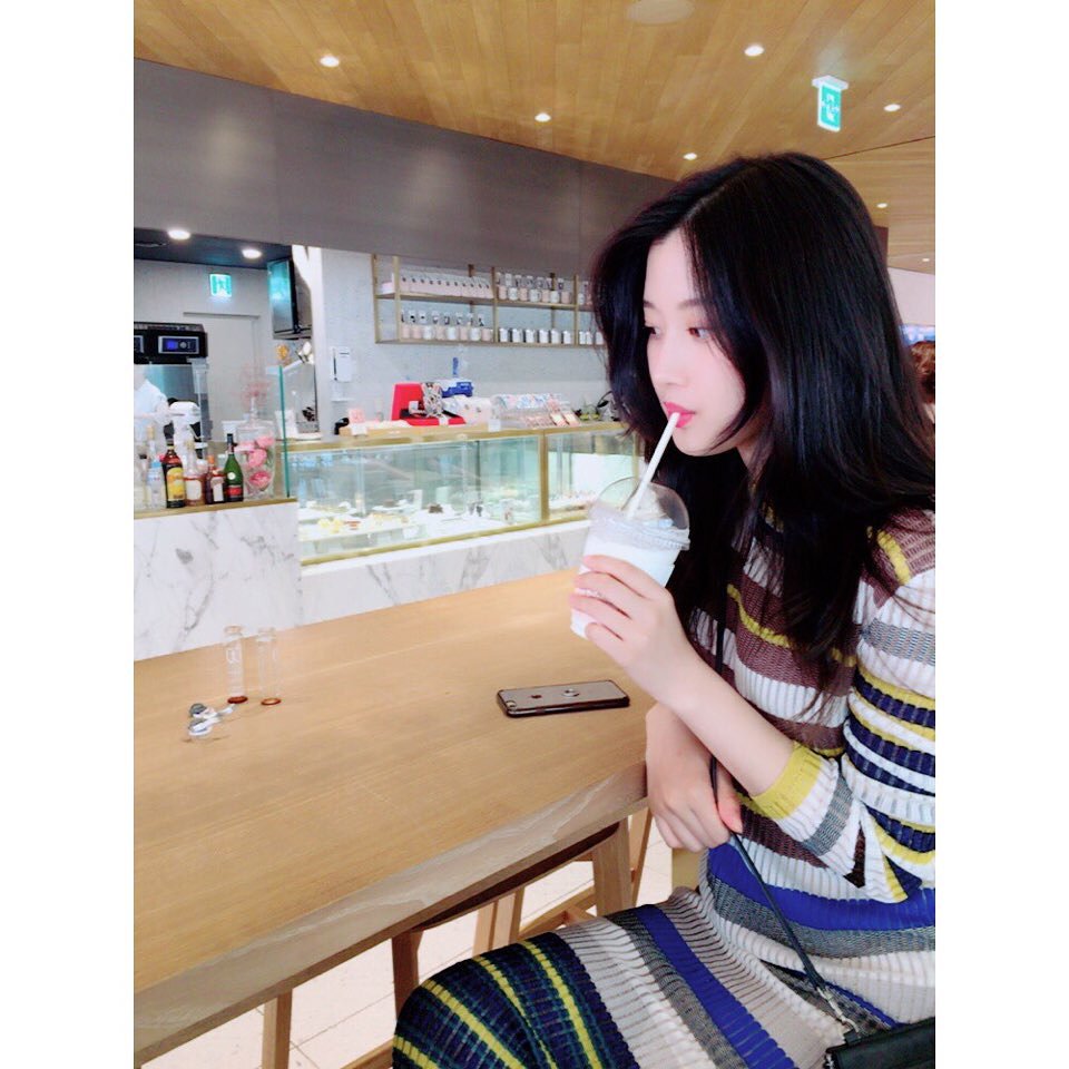 m_kayoung_'s tweet photo. ㅤㅤㅤㅤㅤ ㅤ문가영 • 인스타그램
#sumcafe
#문가영 #MoonGaYoung #MoonKaYoung #m_kayoung https://t.co/7PTbTdHB7Z