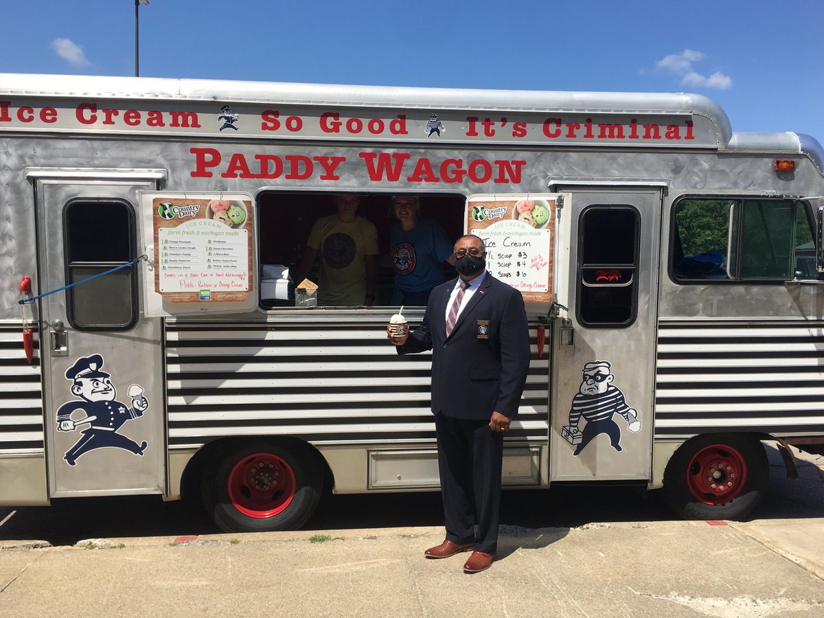 SchooleysScott's tweet photo. TCF Warden Willis Chapman took time out today to enjoy a tasty scoop of Ice Cream from the Paddy Wagon Ice Cream Truck ,  thank you to the TCF Employee Club !! https://t.co/36eXJoeUjp