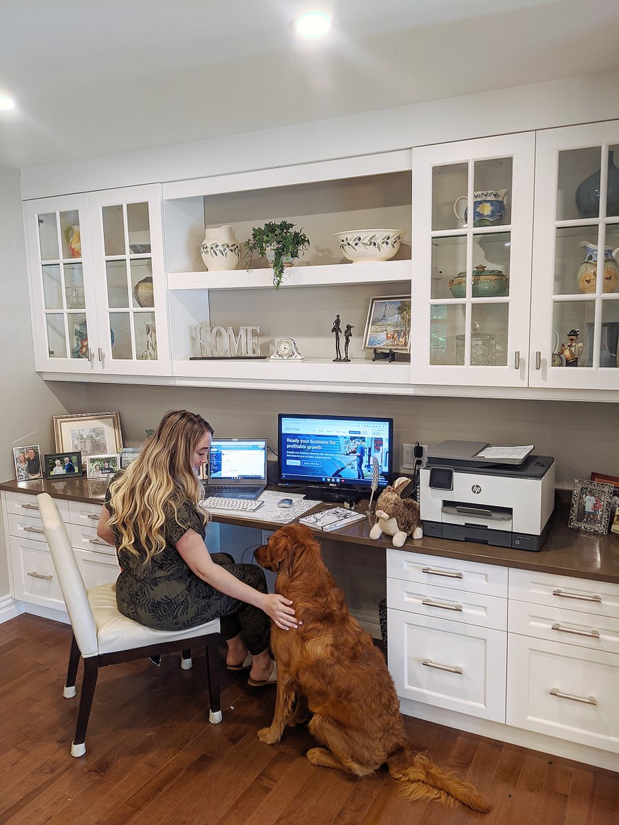 InsideGeotab's tweet photo. "Daily communication has been key to maintaining our team's morale. Through chat messages and scheduling video calls throughout the workday, the Events team continues to stay connected while being apart." - Kelly Laing, Marketing Event Planner 🇨🇦 #FacesofGeotab #GeotabGOesRemote https://t.co/wQeAWAtaj4