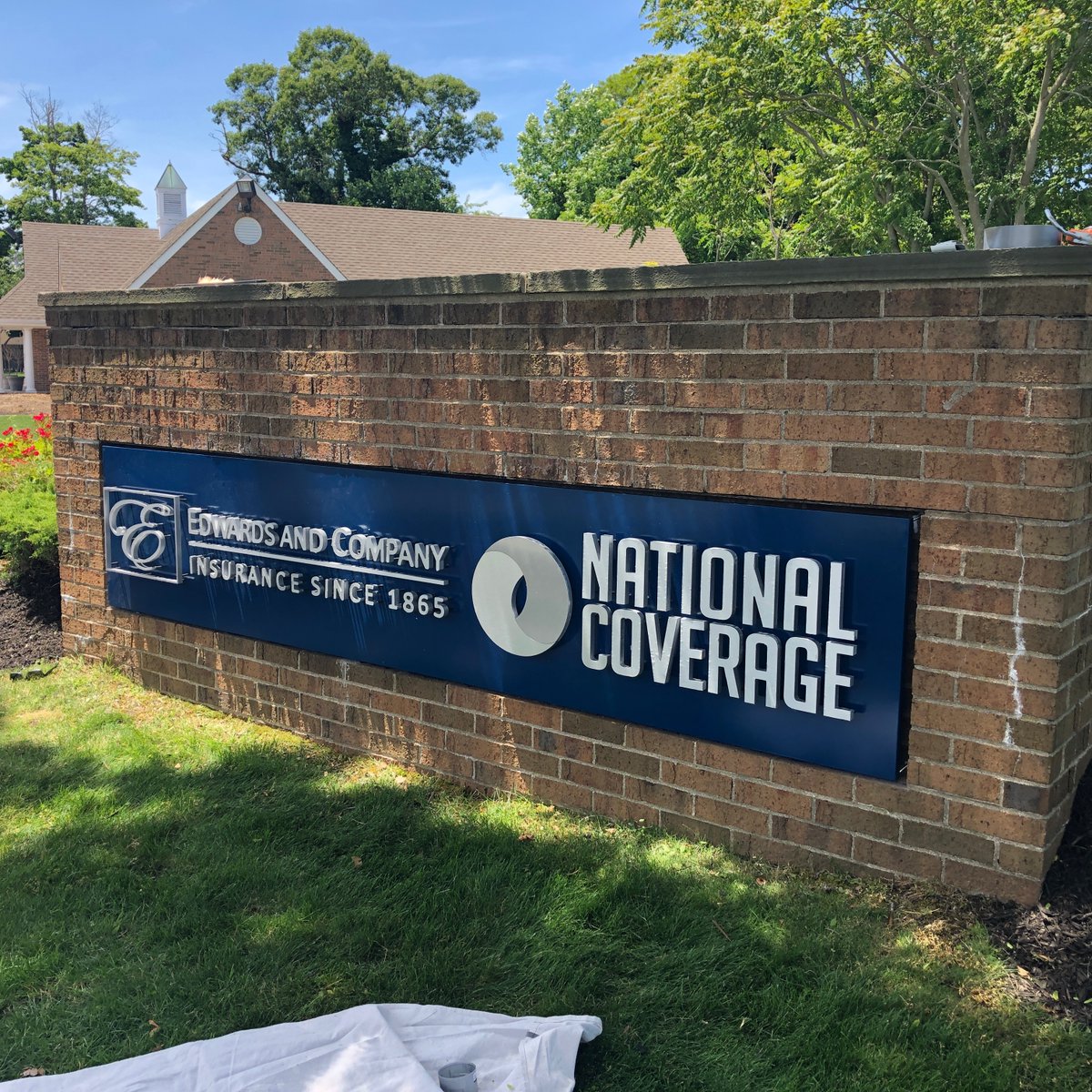 fabvisuals's tweet photo. Founded in 1865, Edwards and Company @LI_Covered has been a staple in the insurance industry for over 150 years. After delays of several months due to the novel coronavirus, helped to breathe new life into this Long Island mainstay. #longisland #longislandny #longislandmarketing https://t.co/4KOaI70yRG