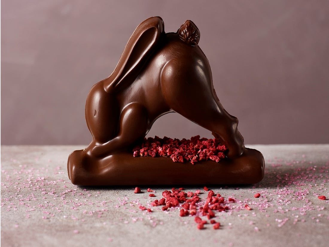 Apparently yesterday was #worldchocolateday so I thought I’d add a little cheer with a chocolate bunny downward dog 🐰 If anyone could send me one of these I’d be very grateful 😂 #downwarddog #bunnyyoga #chocolatemakeseverythingbetter #wednesdayvibes #wednesdaymotivation