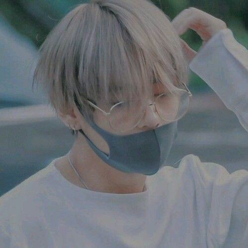manusiabiasayg's tweet photo. Fambest? 
#Rpw #rpindonesia #roleplayerindonesia #roleplay #openfollow #fblb https://t.co/p8WkITcQgy