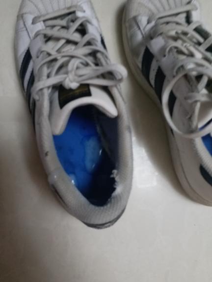 每次都射鞋低再放鞋墊返去！