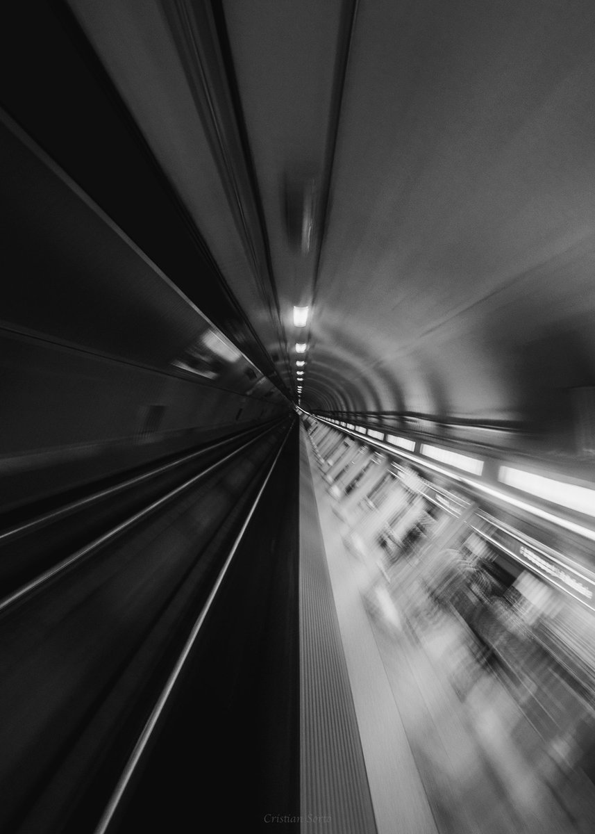 Down2buc's tweet photo. On this bullet train https://t.co/6k9tTOEPyD