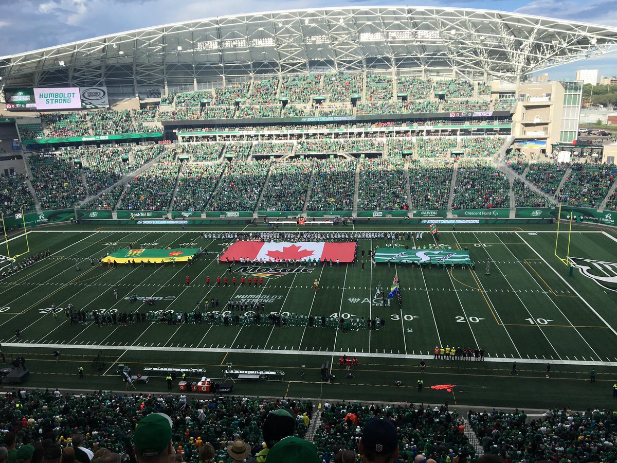 M_Jackson72's tweet photo. Being here, watching our Riders, listening to the TSN Panel... is a much needed distraction at the moment.
Have a good one CFL Family 😊😉
#CFL #tsnpanel #Riders  #Ridernation https://t.co/9Oqa2epmsC