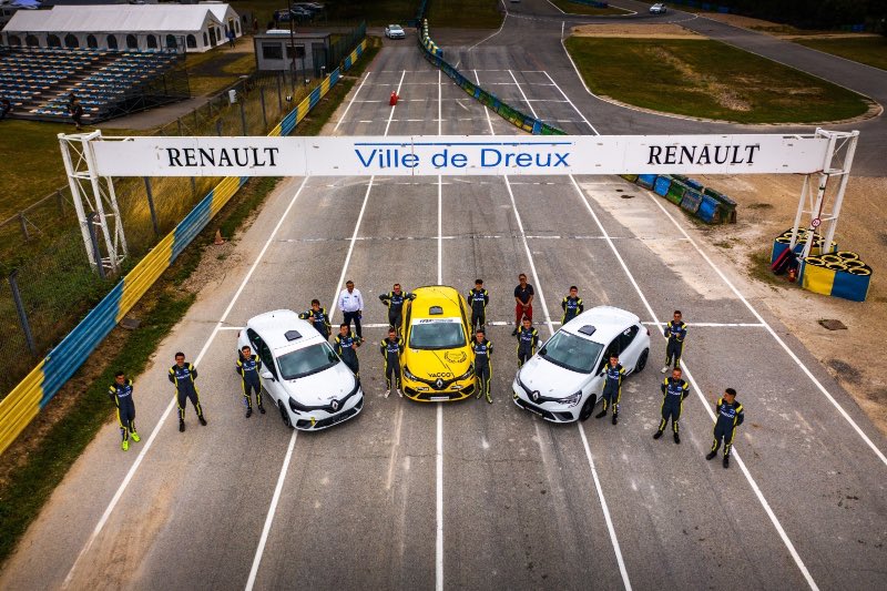 RallycrossWorld's tweet photo. Seven days in #rallycross in pics and video now.
#WorldRX #RallyXnordic #RallycrossFrance #BRX #PTRX #LVRX
https://t.co/GizlyyF79c https://t.co/KvQC22IrIZ