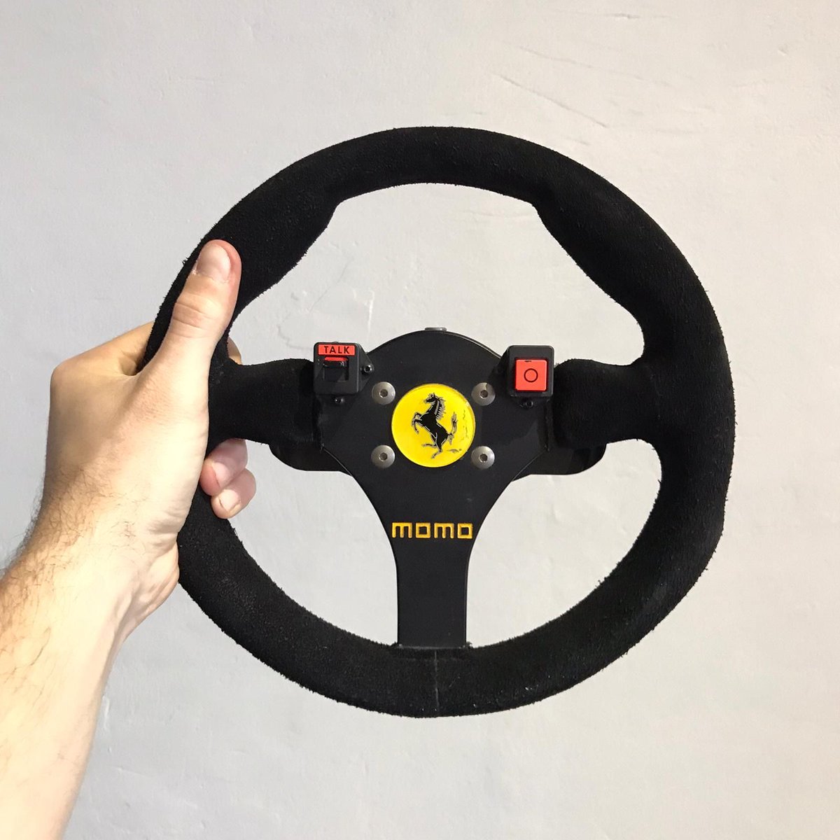 HalmoAuto's tweet photo. Nigell Mansell original steering Wheel with signature, one of the first steering wheel ever made with gear palette!!!!#
.
.
.
#nigellmansell #nigelmansell #ferrarimansell #mansell #lionmansell #ferraricorseclienti #ferrariclienti #f1program #f1clienti #f1clientiferrari #f1 https://t.co/f8KJkXn7Hy