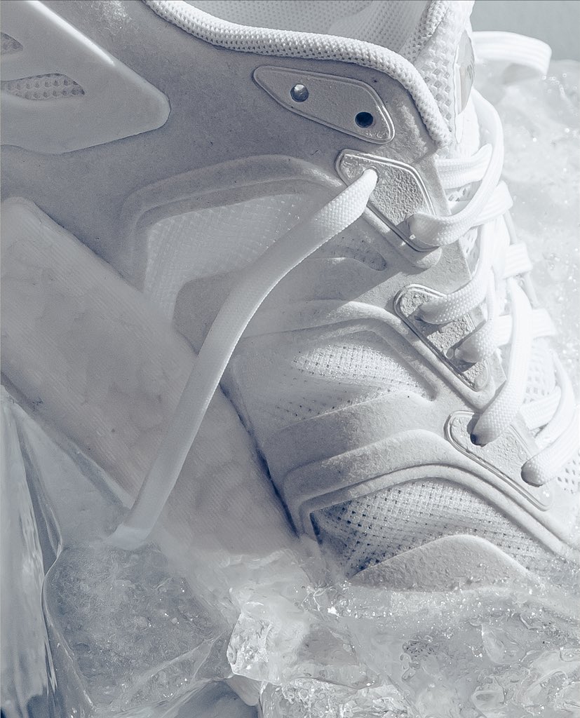 Bon après Nike, Lacoste , c’est au tour d’  @adidas Très fier de vous partager ma dernière collaboration avec la marque aux trois bandes ||| Le post complet est ici :  https://www.instagram.com/p/CCZCweupkiO/?igshid=1nzikumdd8fea
